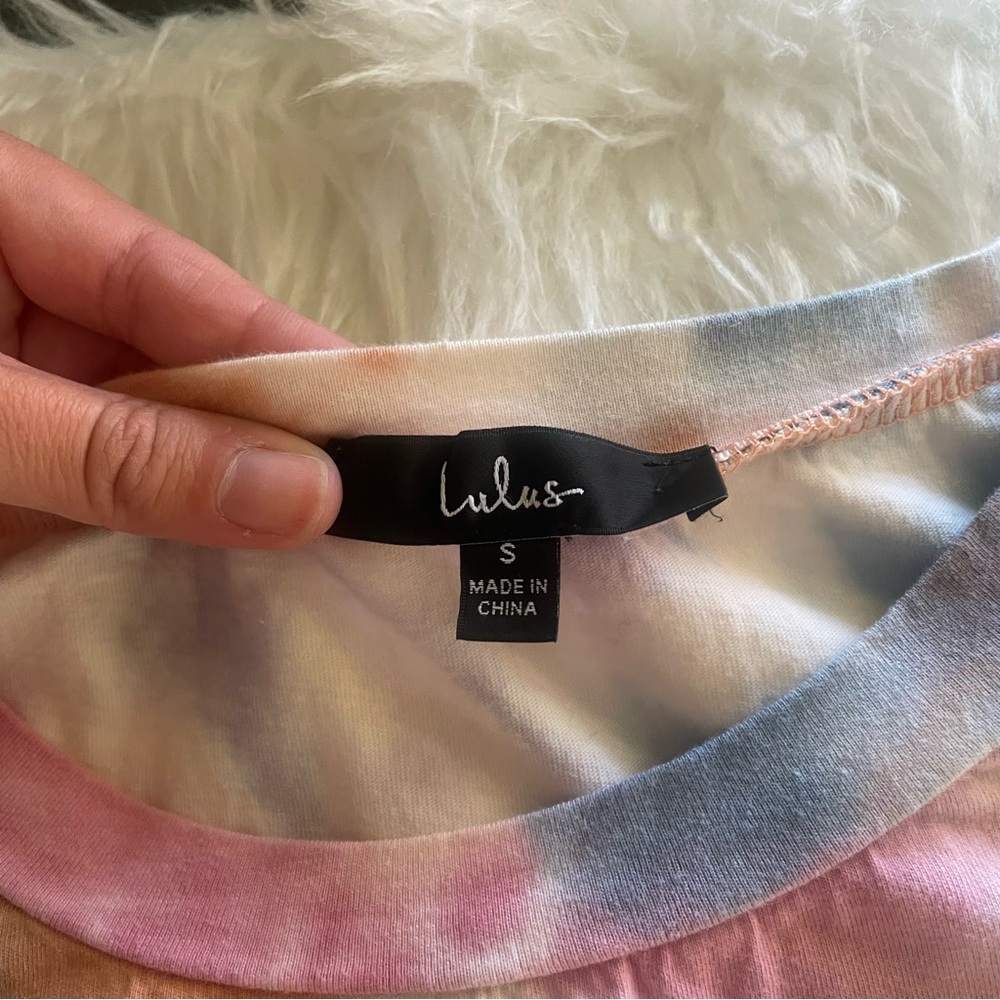 Lulu’s Tie Dye Oversized T-Shirt - Picture 3 of 3